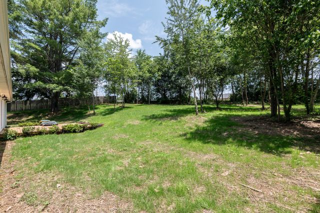 474 Bank St, Tellico Plains, TN 37385