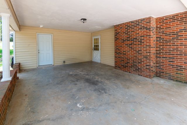 474 Bank St, Tellico Plains, TN 37385