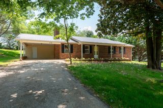 474 Bank St, Tellico Plains, TN 37385