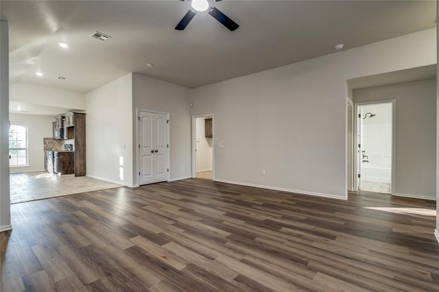 12716 Heritage Oaks Drive, Oklahoma City, OK 73120