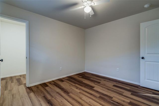 12716 Heritage Oaks Drive, Oklahoma City, OK 73120