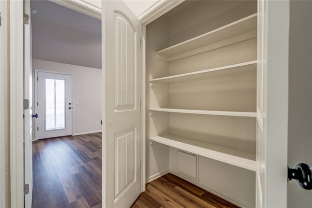 12716 Heritage Oaks Drive, Oklahoma City, OK 73120