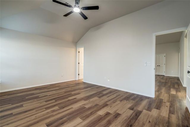 12716 Heritage Oaks Drive, Oklahoma City, OK 73120