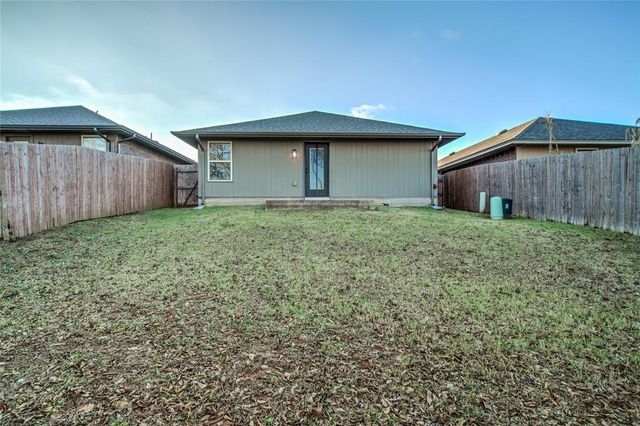 12716 Heritage Oaks Drive, Oklahoma City, OK 73120