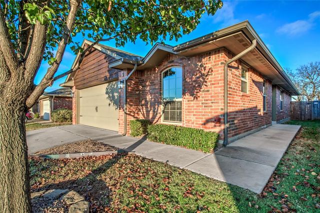 12716 Heritage Oaks Drive, Oklahoma City, OK 73120