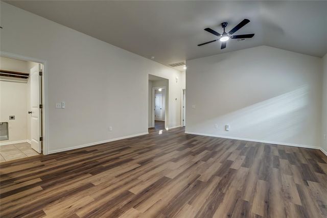 12716 Heritage Oaks Drive, Oklahoma City, OK 73120