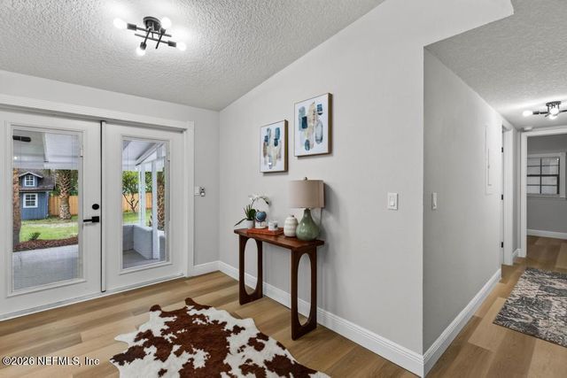11534 INEZ Drive, Jacksonville, FL 32218