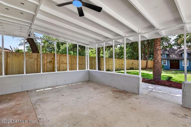 11534 INEZ Drive, Jacksonville, FL 32218