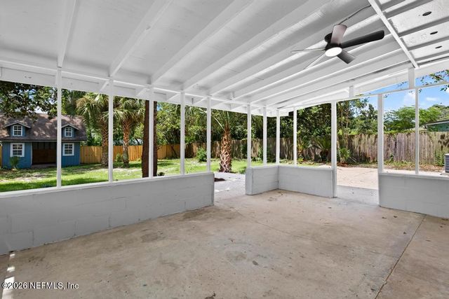 11534 INEZ Drive, Jacksonville, FL 32218