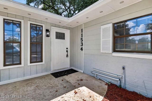 11534 INEZ Drive, Jacksonville, FL 32218