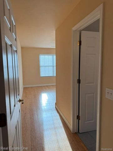 12276 Pagels Drive, Grand Blanc, MI 48439