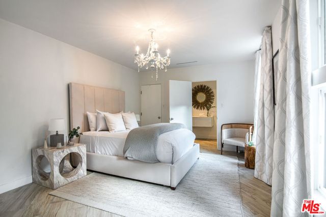 1922 N Beverly Drive, Beverly Hills, CA 90210