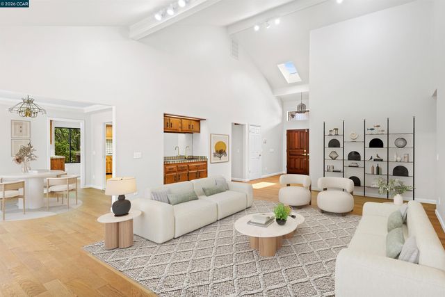 112 Richard Ln, Walnut Creek, CA 94595
