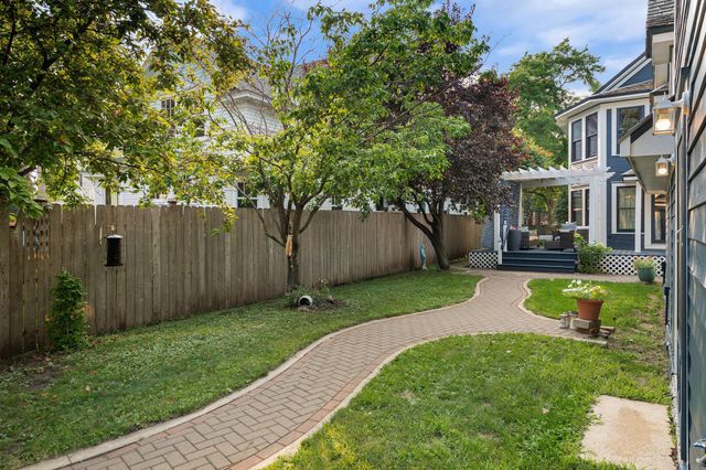 310 Ryan Avenue, Saint Paul, MN 55102