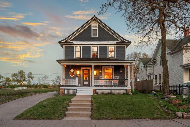 310 Ryan Avenue, Saint Paul, MN 55102