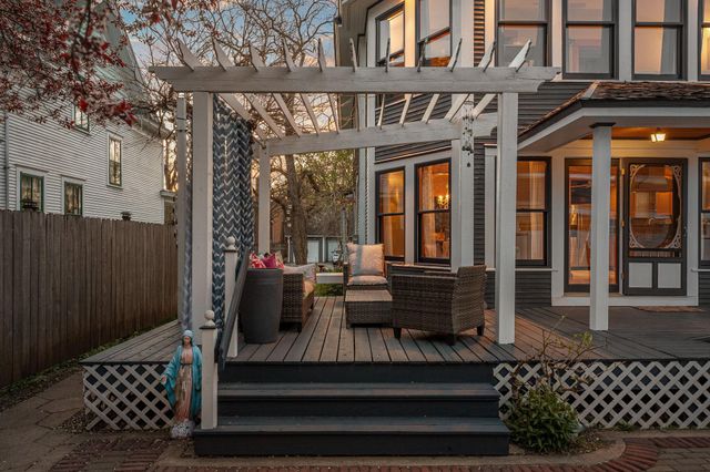 310 Ryan Avenue, Saint Paul, MN 55102