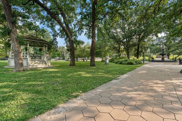 310 Ryan Avenue, Saint Paul, MN 55102