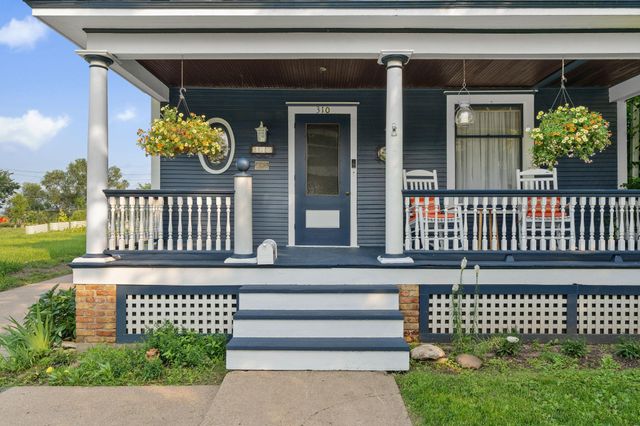 310 Ryan Avenue, Saint Paul, MN 55102