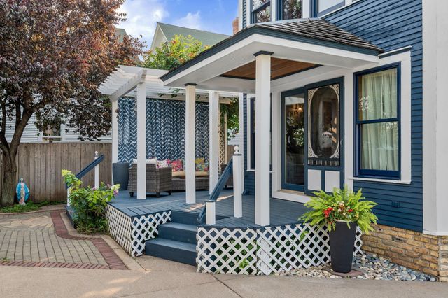 310 Ryan Avenue, Saint Paul, MN 55102
