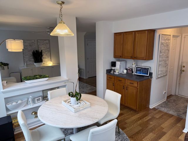 2727 Borkshire Lane, Aurora, IL 60502