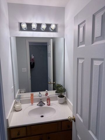 2727 Borkshire Lane, Aurora, IL 60502