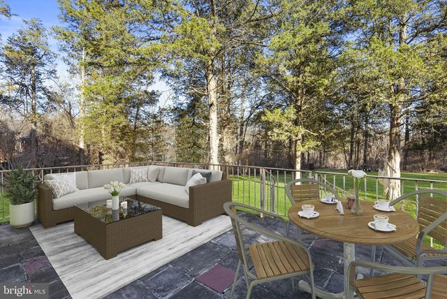 2814 HEATHER DR, Harleysville, PA 19438