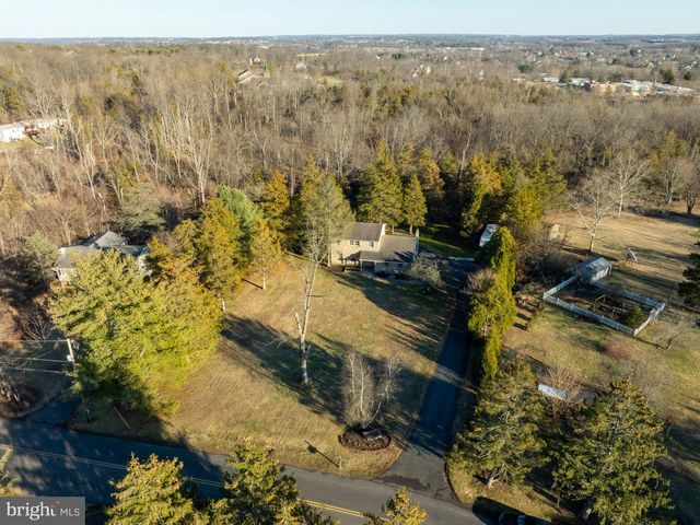 2814 HEATHER DR, Harleysville, PA 19438