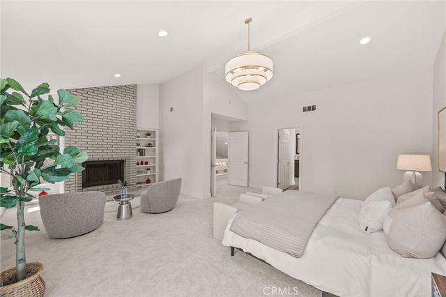 16 Harrisburg, Irvine, CA 92620