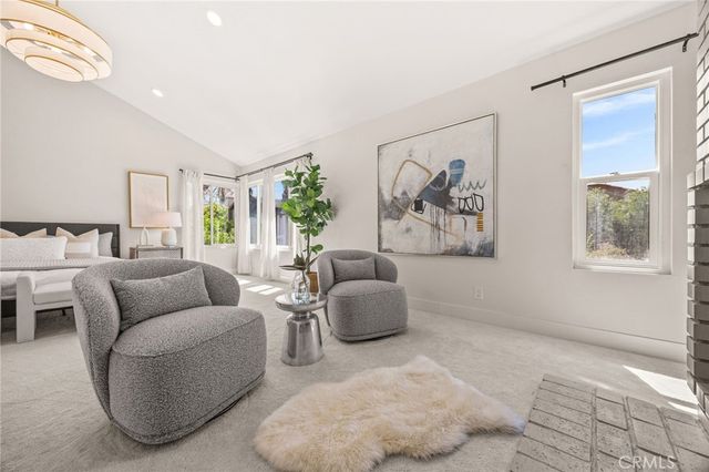 16 Harrisburg, Irvine, CA 92620