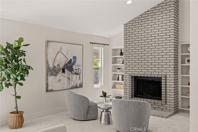 16 Harrisburg, Irvine, CA 92620