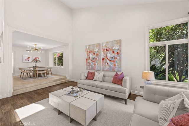 16 Harrisburg, Irvine, CA 92620