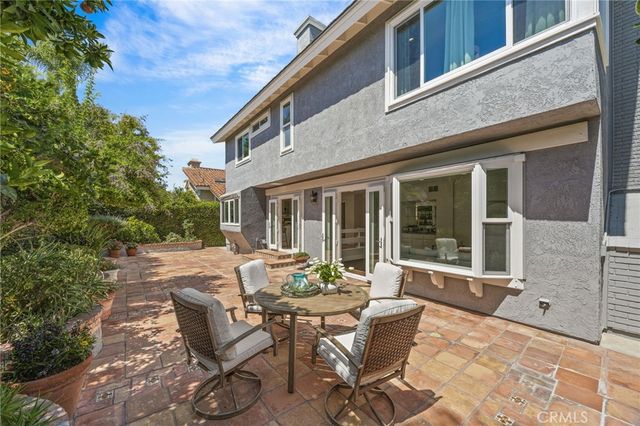 16 Harrisburg, Irvine, CA 92620