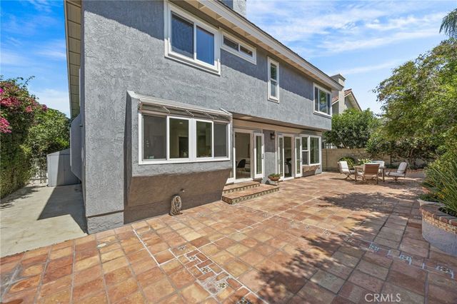16 Harrisburg, Irvine, CA 92620