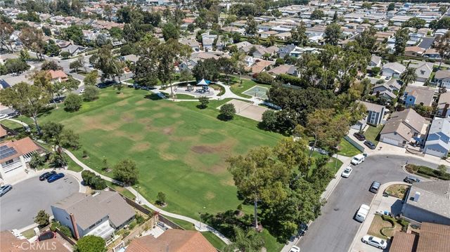 16 Harrisburg, Irvine, CA 92620