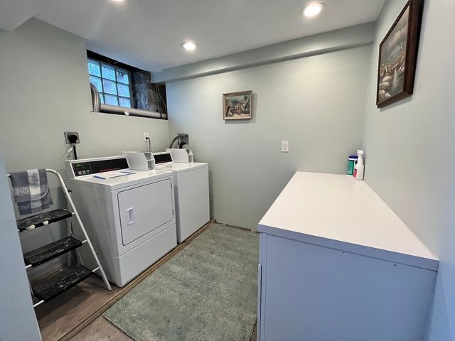 28 Richardson Ave. A, Wakefield, MA 01880