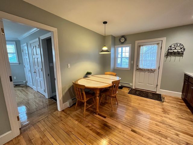 28 Richardson Ave. A, Wakefield, MA 01880