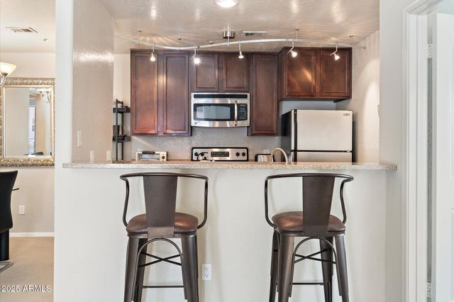 14145 N 92ND Street 2141, Scottsdale, AZ 85260