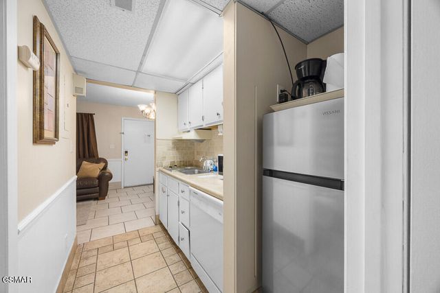 685 River Rd, Gatlinburg, TN 37738