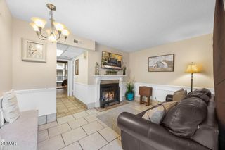 685 River Rd, Gatlinburg, TN 37738