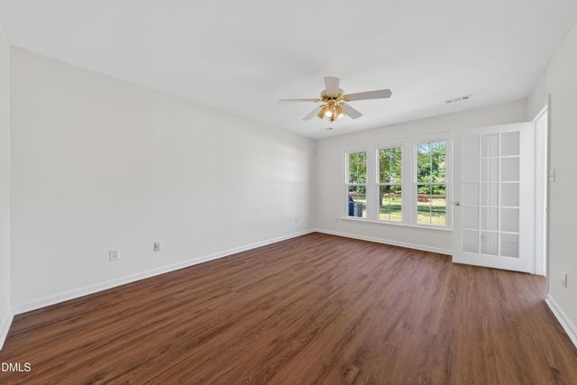 200 Lakewater, Cary, NC 27511