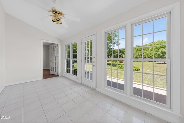 200 Lakewater, Cary, NC 27511