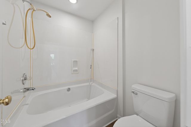200 Lakewater, Cary, NC 27511