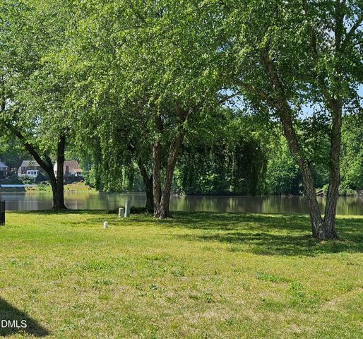 200 Lakewater, Cary, NC 27511