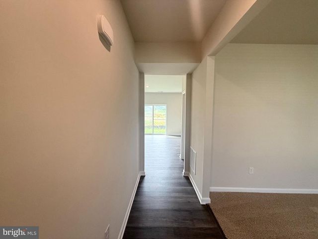 61 CALL CT, Martinsburg, WV 25403