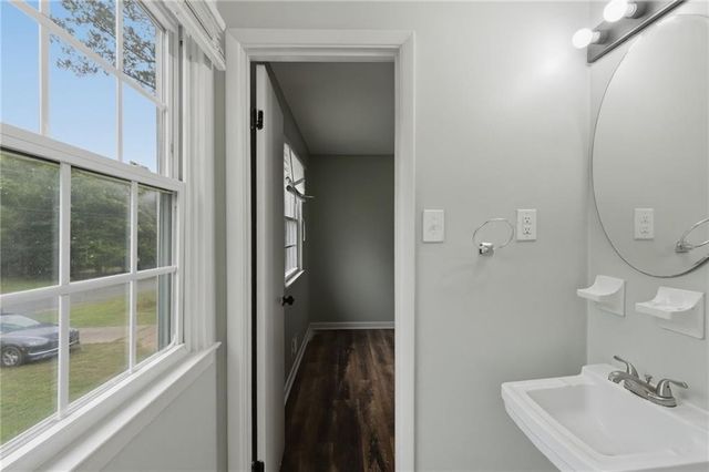 6005 Randy Lane, Ellenwood, GA 30294