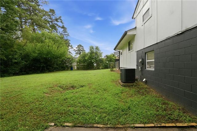 6005 Randy Lane, Ellenwood, GA 30294