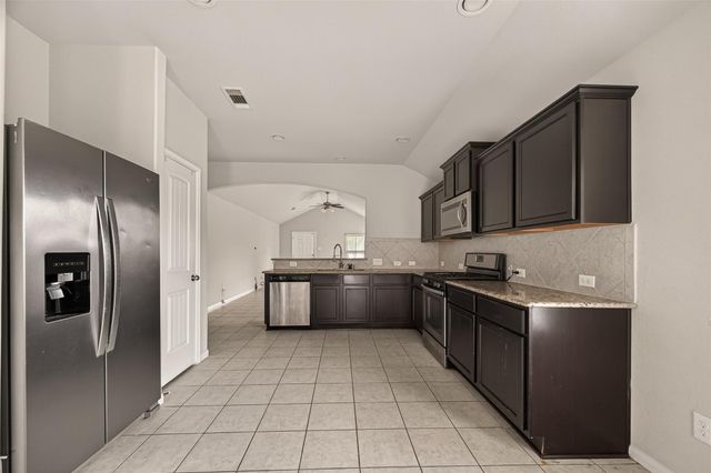 1920 Acaciawood Way, Houston, TX 77051