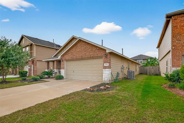 1920 Acaciawood Way, Houston, TX 77051