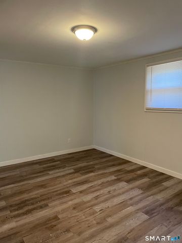 70 Highlawn Street, Waterbury, CT 06705