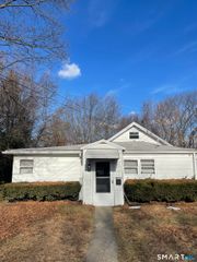 70 Highlawn Street, Waterbury, CT 06705